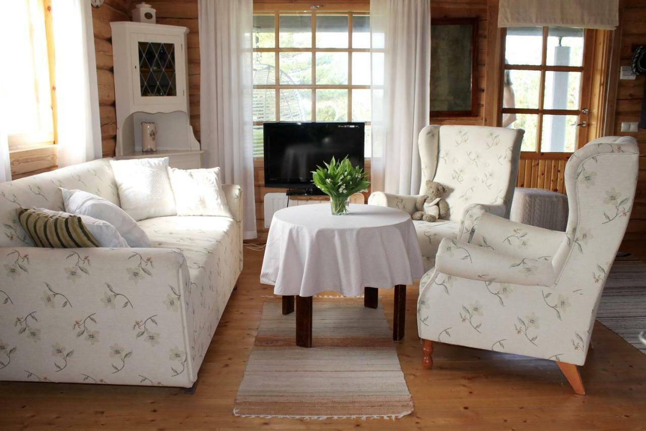 Toominga Seaside Cottage Koiguste 外观 照片